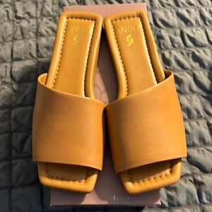 Carmel brown structured Sarto sandal